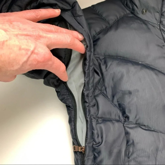 Eastern Mountain Sports Goose Down  Coat - Picture 5 of 12